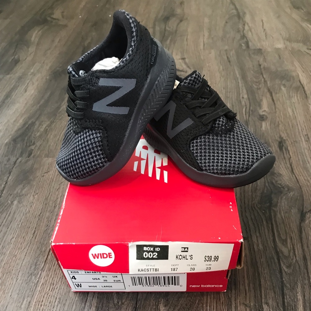 NWT-Black NB Infant Athletic Shoe- 4 W